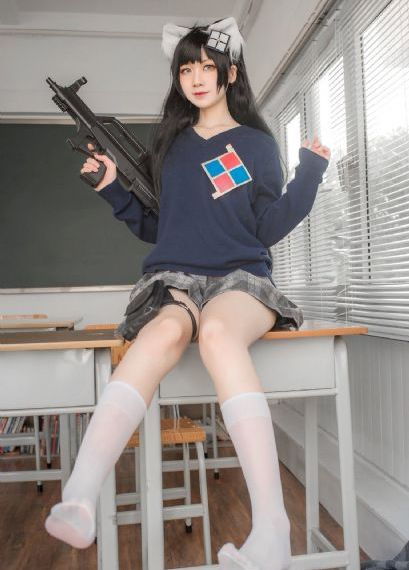 莫里斯电影_十万网红美女美酱