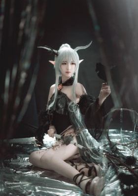 我被最想被拥抱的人威胁了_720神马影院手机在线