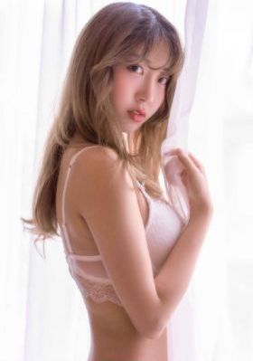 酒店服务生免费观看_午夜伦不卡高清在线观看